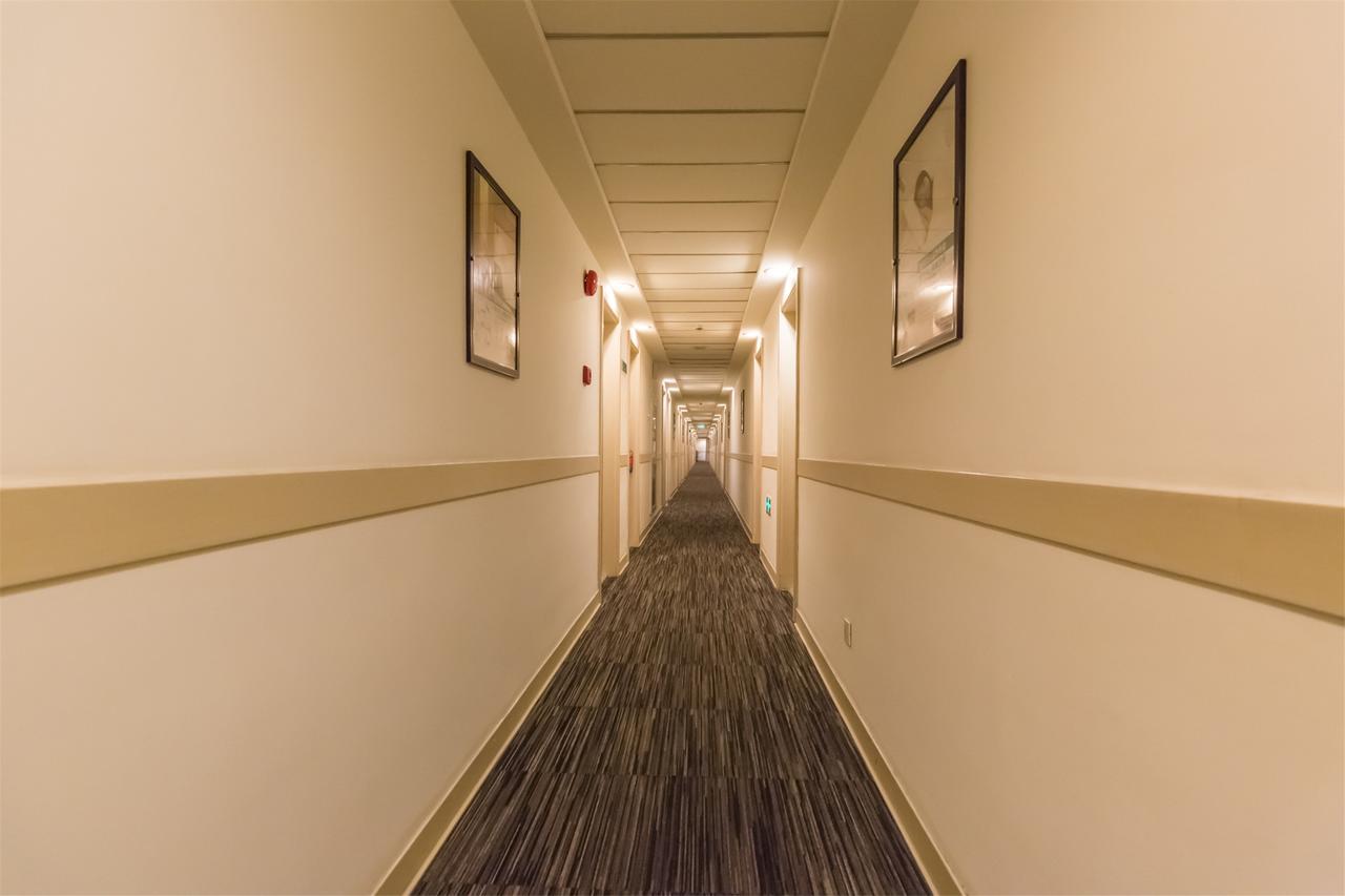 Jinjiang Inn Xianning Yinquan Avenue Hot Spring Hotel מראה חיצוני תמונה